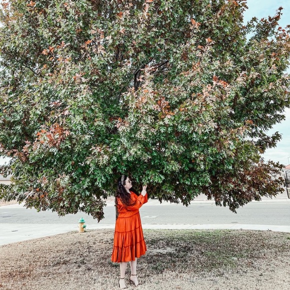 Meet your Posher, Rachel N. 💐 - Picture 12 of 16